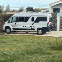Miniature Adria twin 600 SPB+ BVA 9