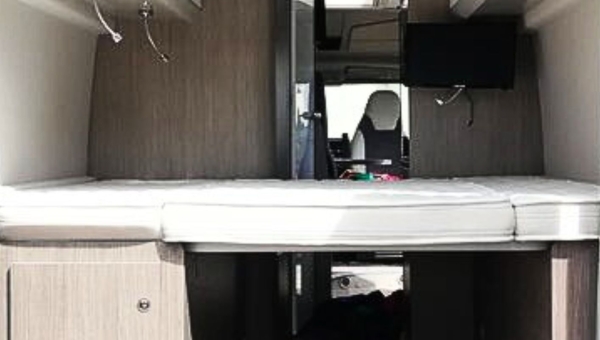 Fourgon  Challenger V114 Road Edition VIP