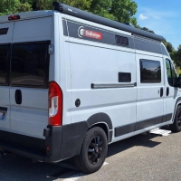 Miniature Fourgon  Challenger V114 Road Edition VIP