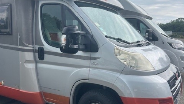 PROFILE BURSTNER IT 664