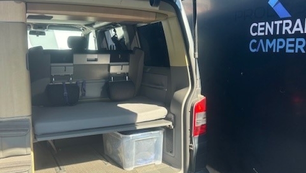 VAN CALIFORNIA T5 VOLKSWAGEN