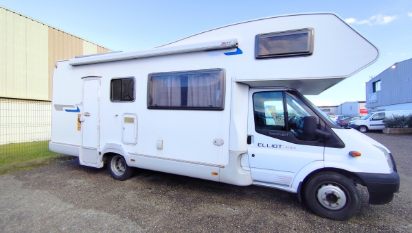 Capucine CI ELLIOT 40 MAXI 2009