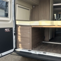 Miniature Fourgon CARADO CV 600 ( GROUPE HYMER )