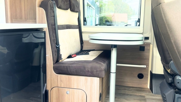 Fourgon CARADO CV 600 ( GROUPE HYMER )