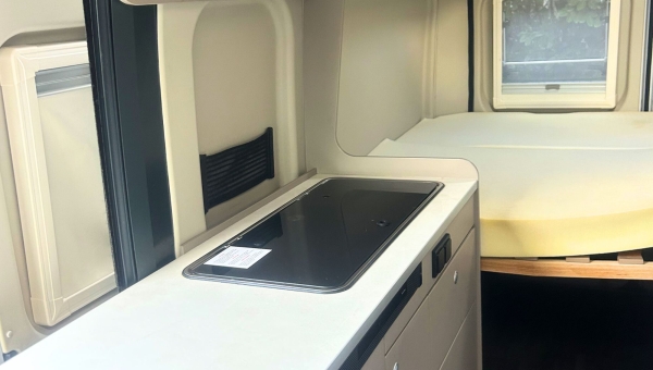 Fourgon CARADO CV 600 ( GROUPE HYMER )