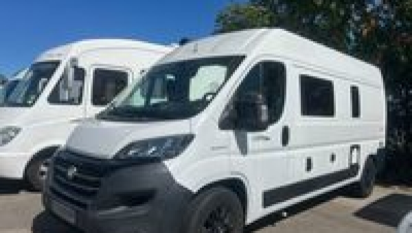 Fourgon Chausson First Line V594